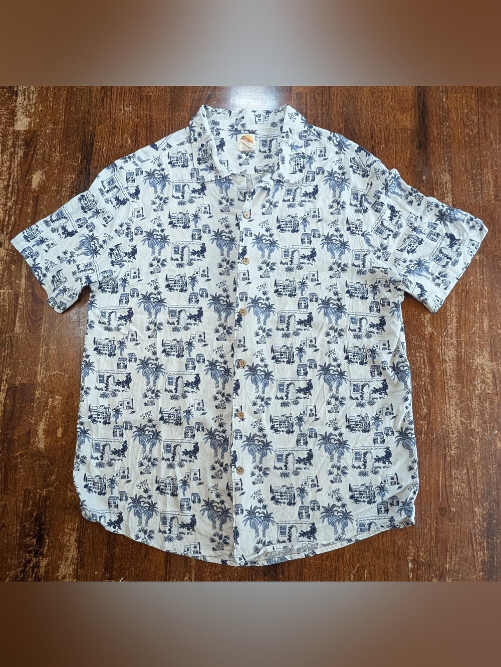 C&C California Button Down Shirt Mens L White Blue Short Sleeve Tropical Resort